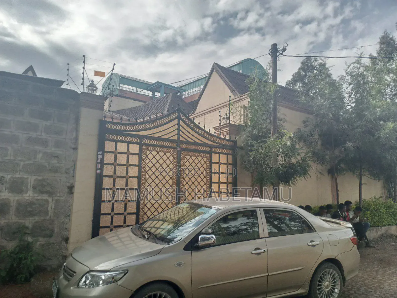 Furnished 5bdrm Villa in አዲስ አበባ, Nifas Silk-Lafto for sale