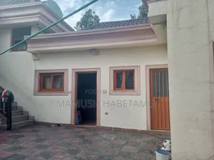 Furnished 5bdrm Villa in አዲስ አበባ, Nifas Silk-Lafto for sale