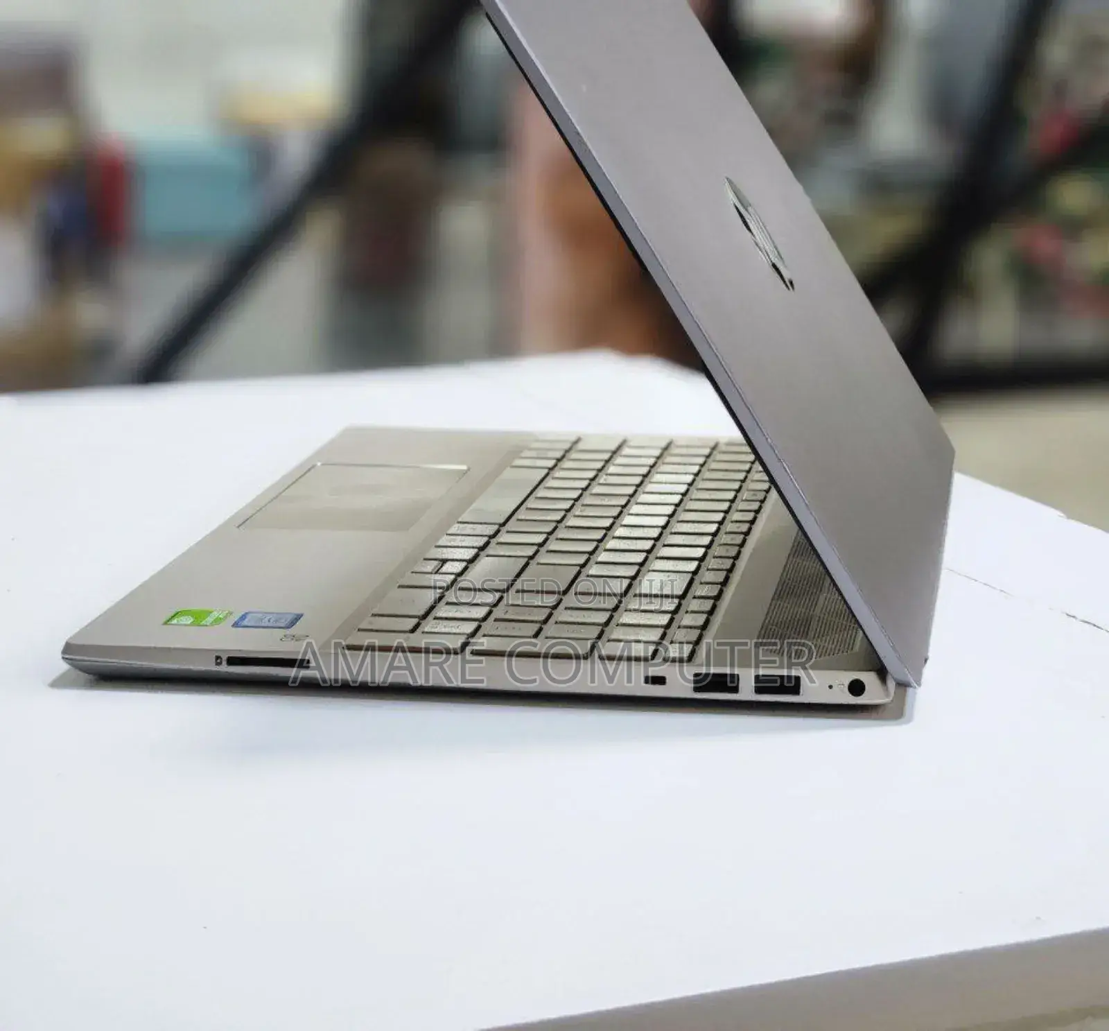 New Laptop HP Pavilion 15 8GB Intel Core I7 SSD 512GB