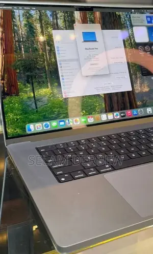 New Laptop Apple MacBook Pro M1 32GB Apple M1 Pro SSD 1T