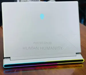 New Laptop Alienware M17x R2 32GB Intel Core Ultra 9 SSD 2T