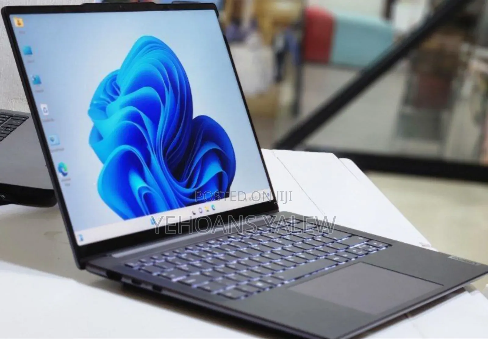 New Laptop Lenovo 32GB Intel Core I7 SSD 1T