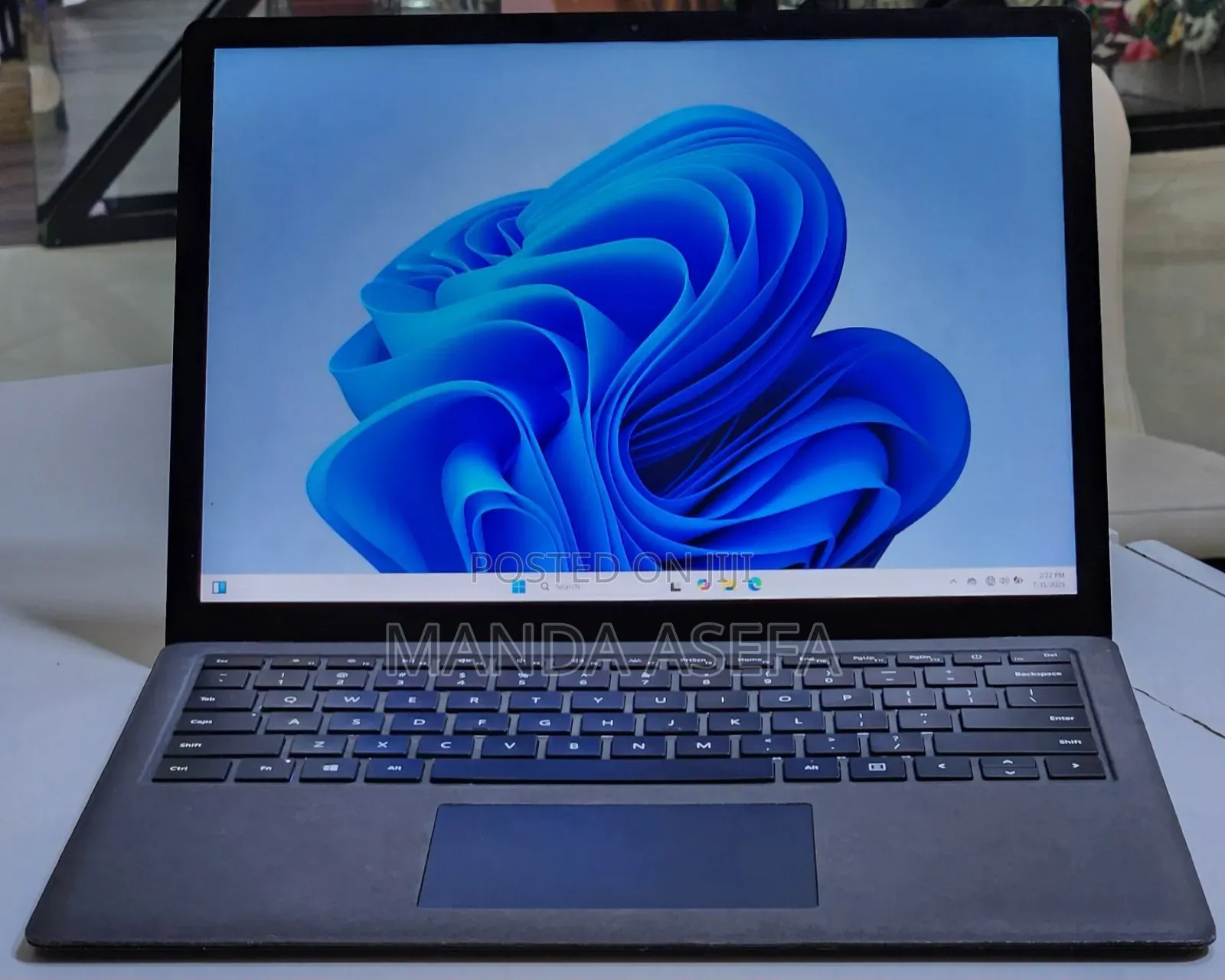 New Laptop Microsoft Surface 16GB Intel Core I7 SSD 512GB