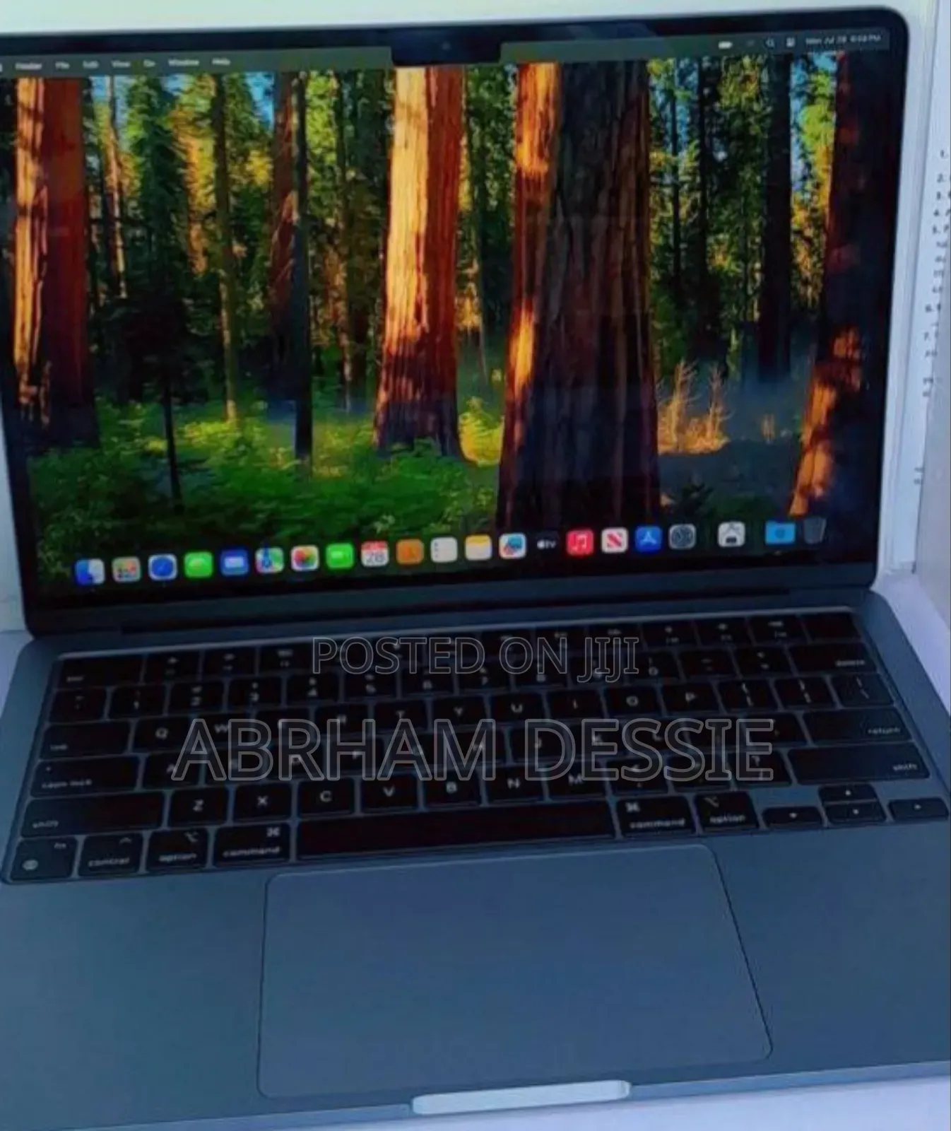 New Laptop Apple MacBook Air 2022 M2 16GB Apple M1 SSD 256GB