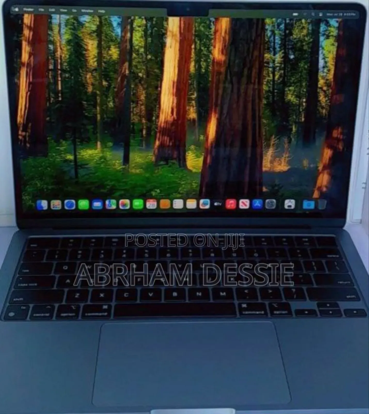 New Laptop Apple MacBook Air 2022 M2 16GB Apple M1 SSD 256GB