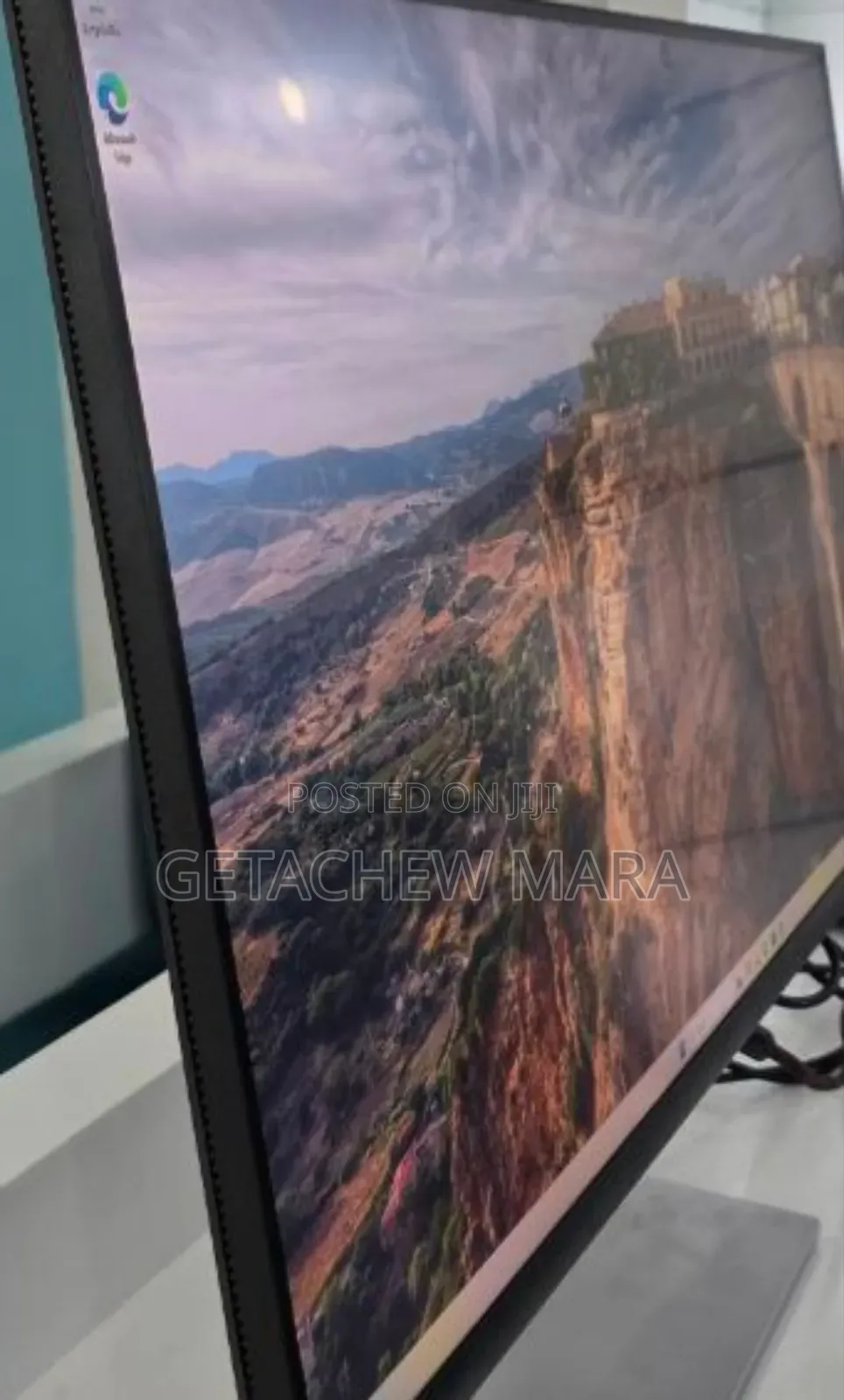 New Laptop Dell XPS 15 4GB Intel Core I9 HDD 1T