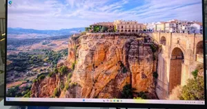 New Laptop Dell XPS 15 4GB Intel Core I9 HDD 1T