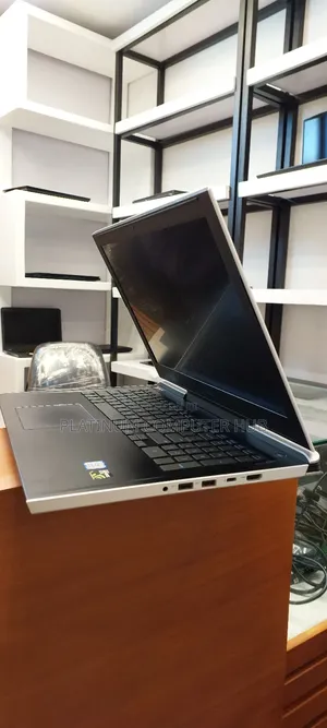 Laptop Dell G7 15 7590 8GB Intel Core I7 SSD 1T