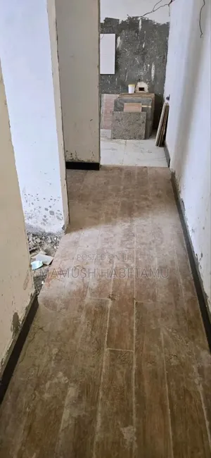 3bdrm Apartment in አዲስአበባ, Nifas Silk-Lafto for sale
