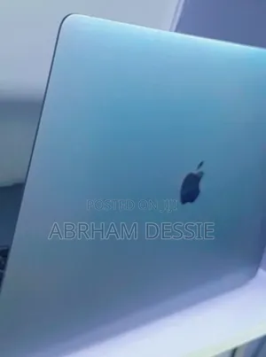 New Laptop Apple MacBook Pro 2019 16GB Intel Core I9 SSD 512GB