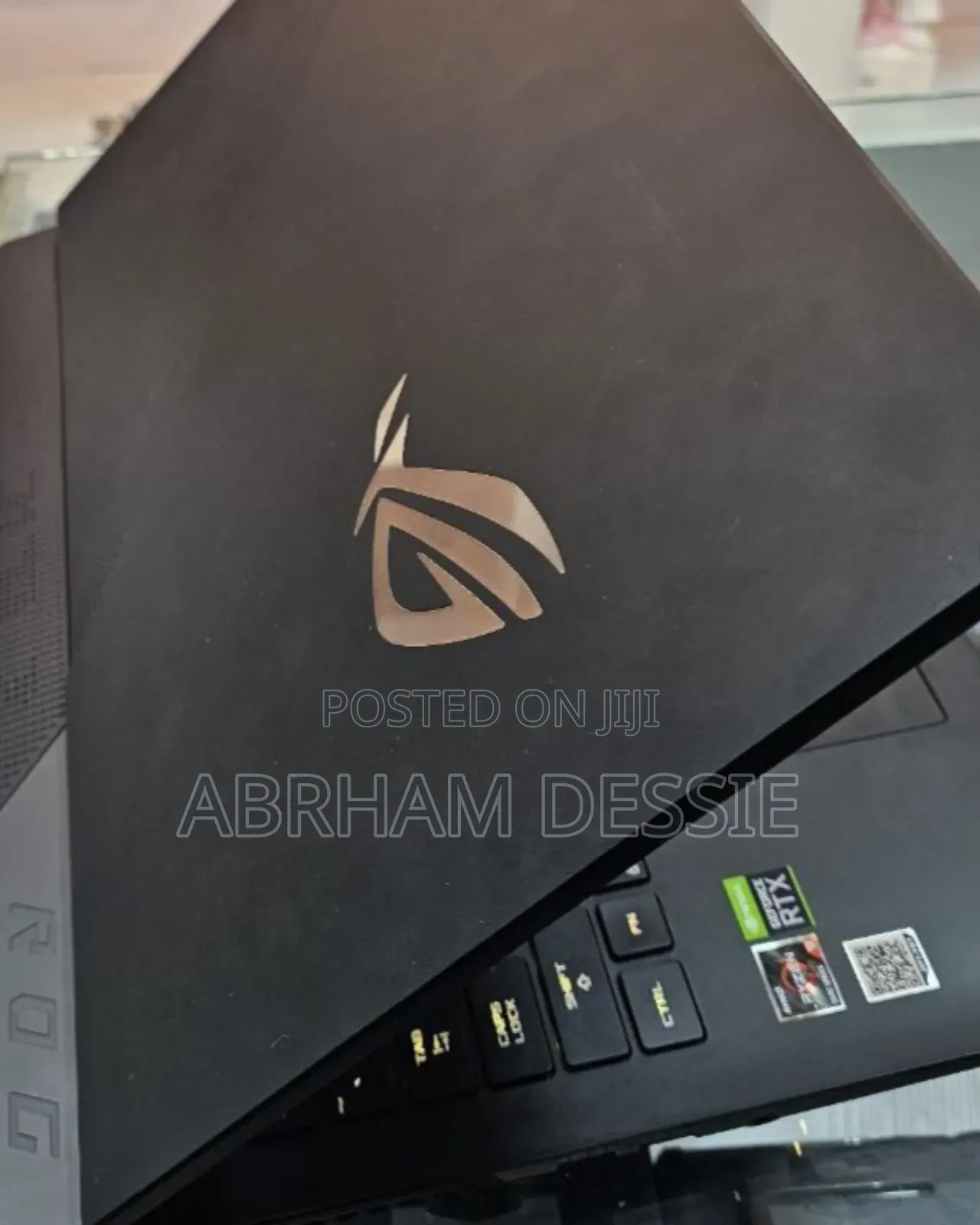 New Laptop Asus ROG Strix G731G 32GB AMD Ryzen 9 SSD 1T