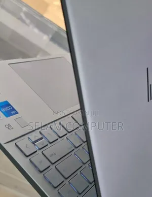 New Laptop Apple MacBook Pro M1 16GB Intel Core I5 SSD 1T