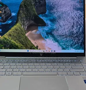 New Laptop Apple MacBook Pro M1 16GB Intel Core I5 SSD 1T