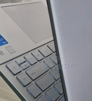 New Laptop Apple MacBook Pro M1 16GB Intel Core I5 SSD 1T