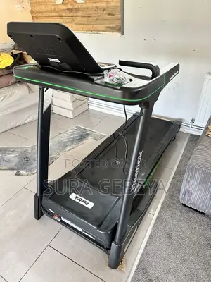 Photo - Reebok Jet 200 Treadmill, One Size - Black/Green for Sale