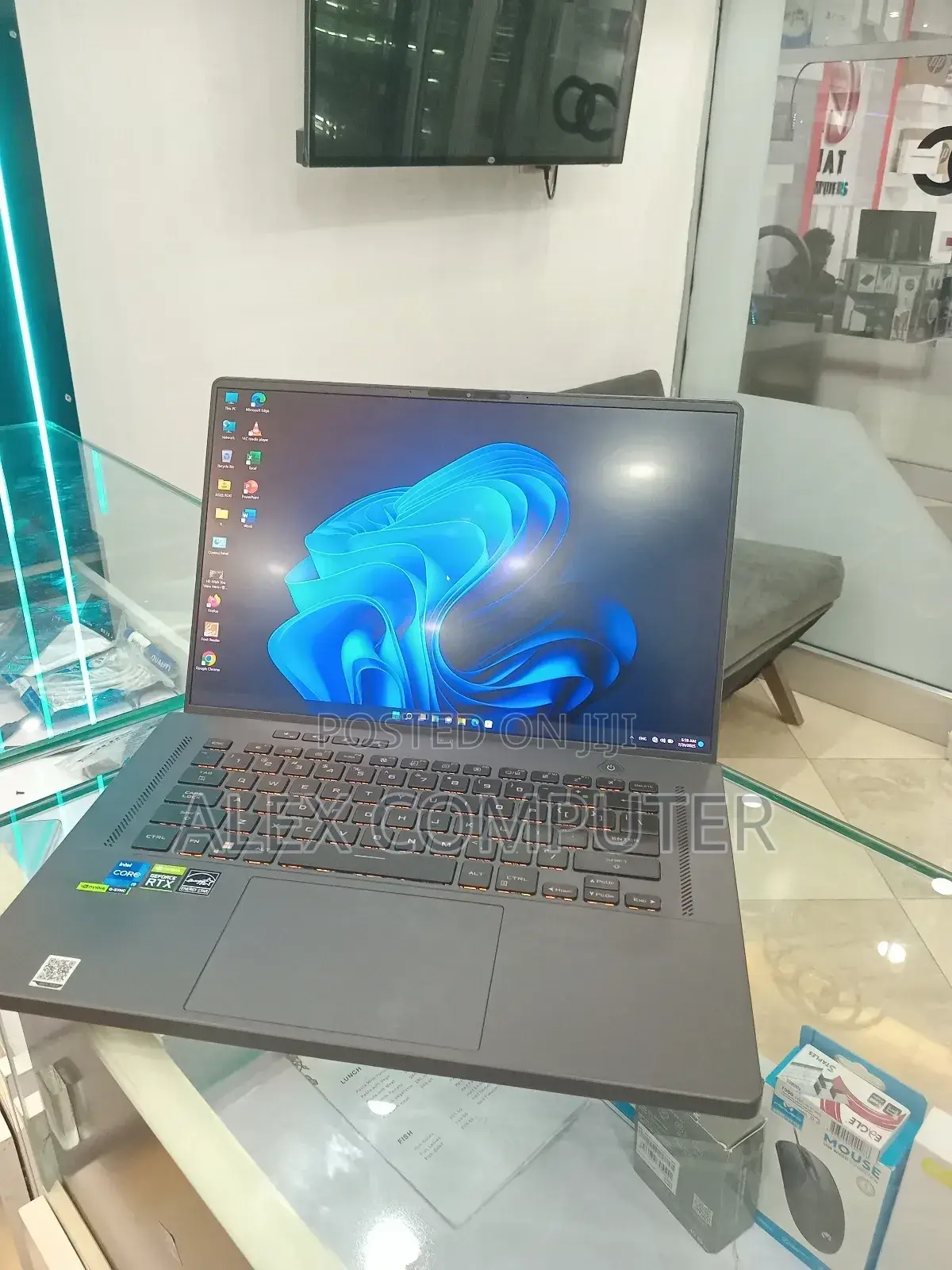 New Laptop Asus ROG Zephyrus G15 GA503QR 16GB Intel Core I9 SSD 1T