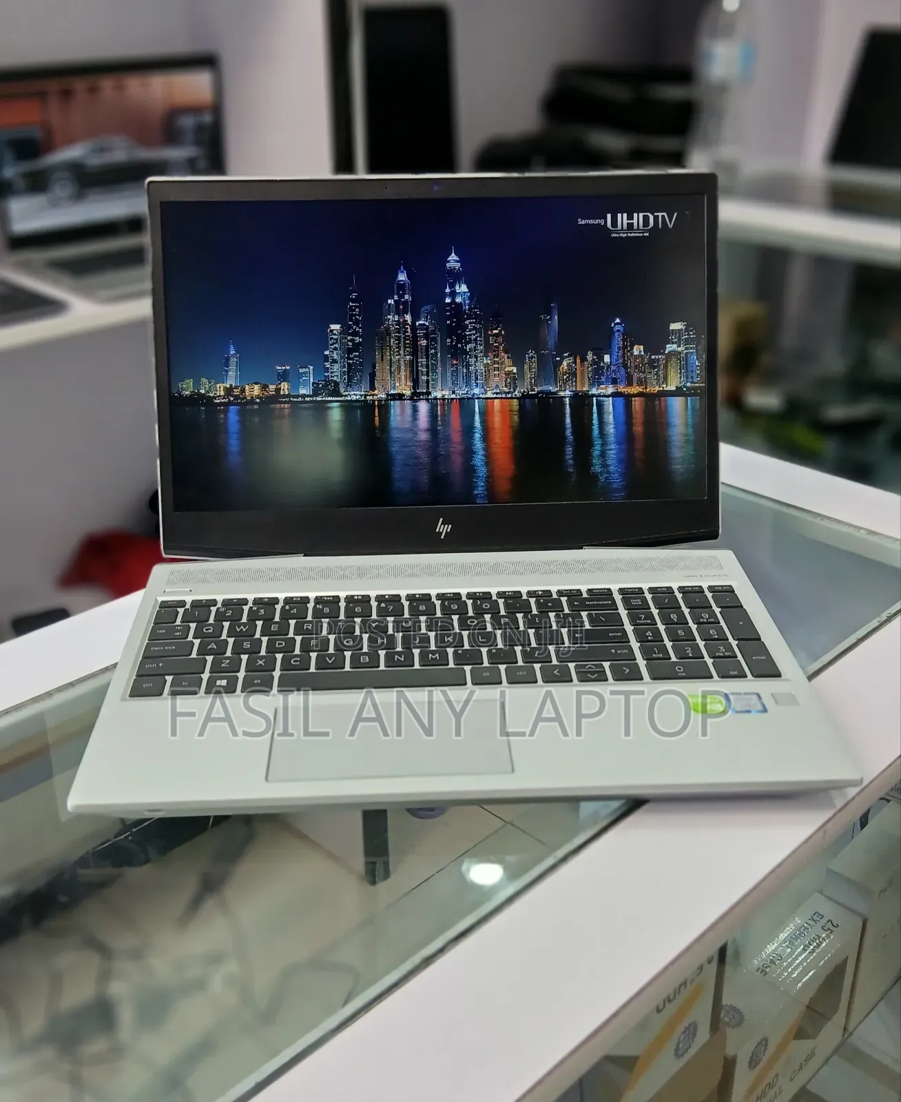 Laptop HP 4GB Nvidia SSD 512GB