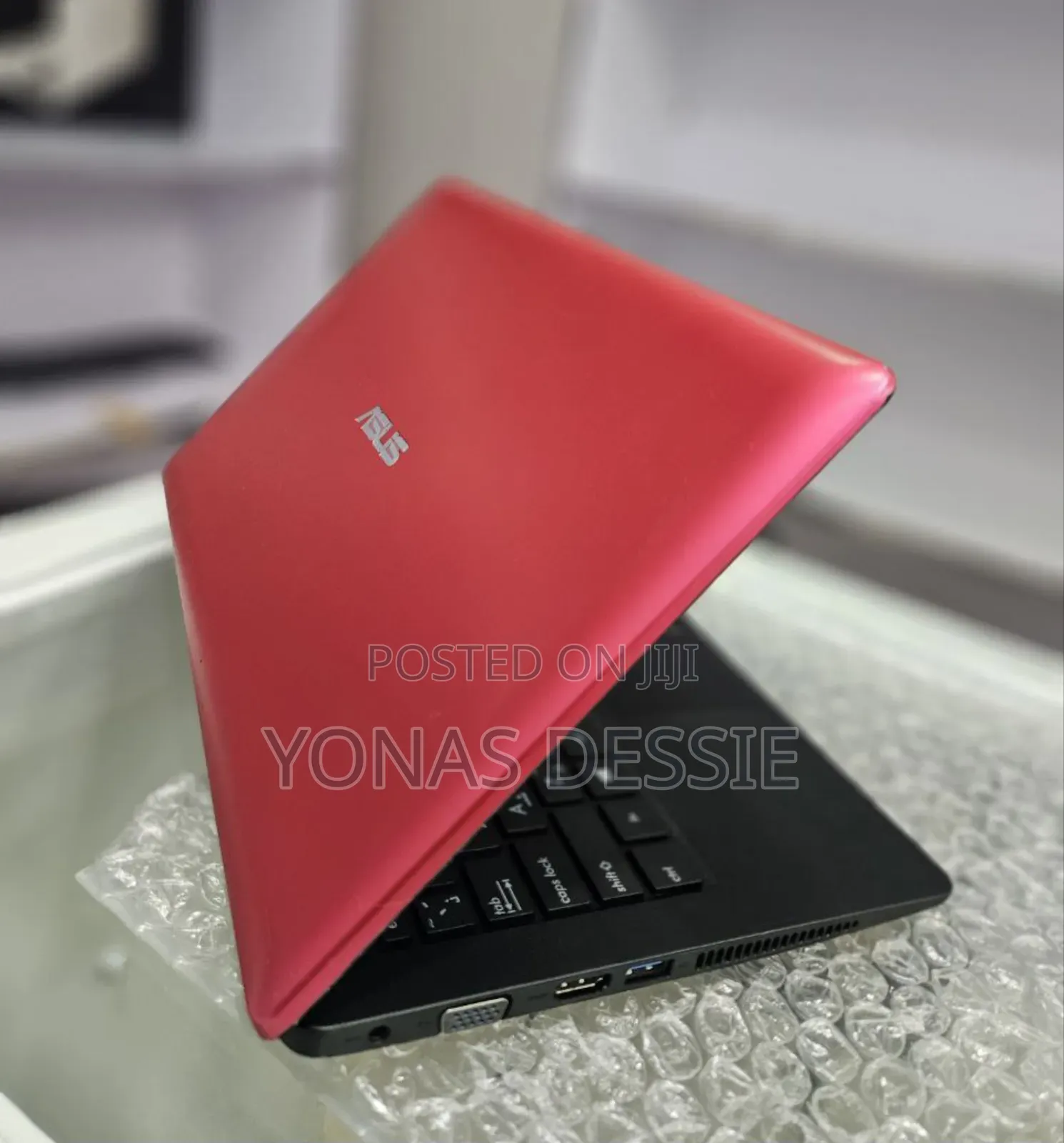 New Laptop Asus 2GB Intel Celeron HDD 320GB