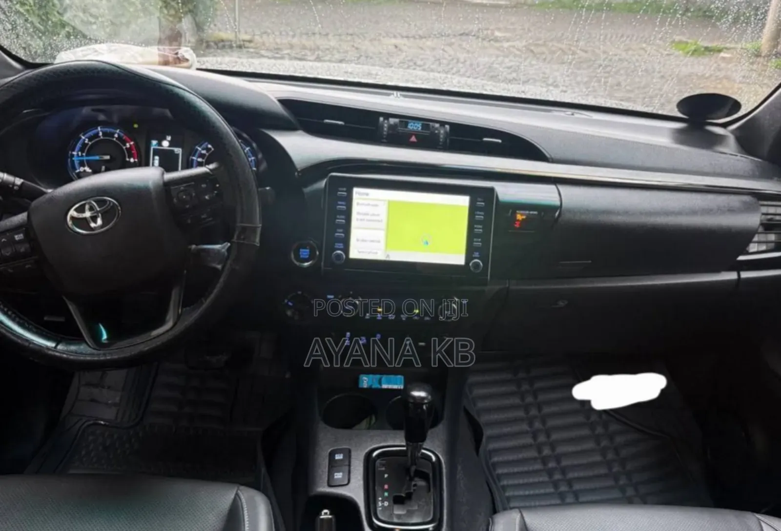 Toyota Hilux 2022 Gray