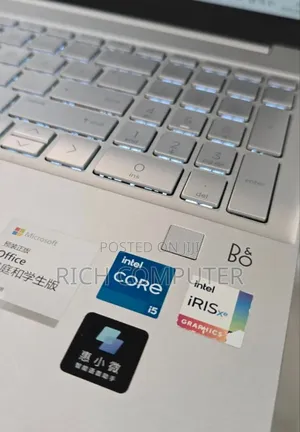 New Laptop HP Pavilion 10 16GB Intel Core I5 SSD 1T