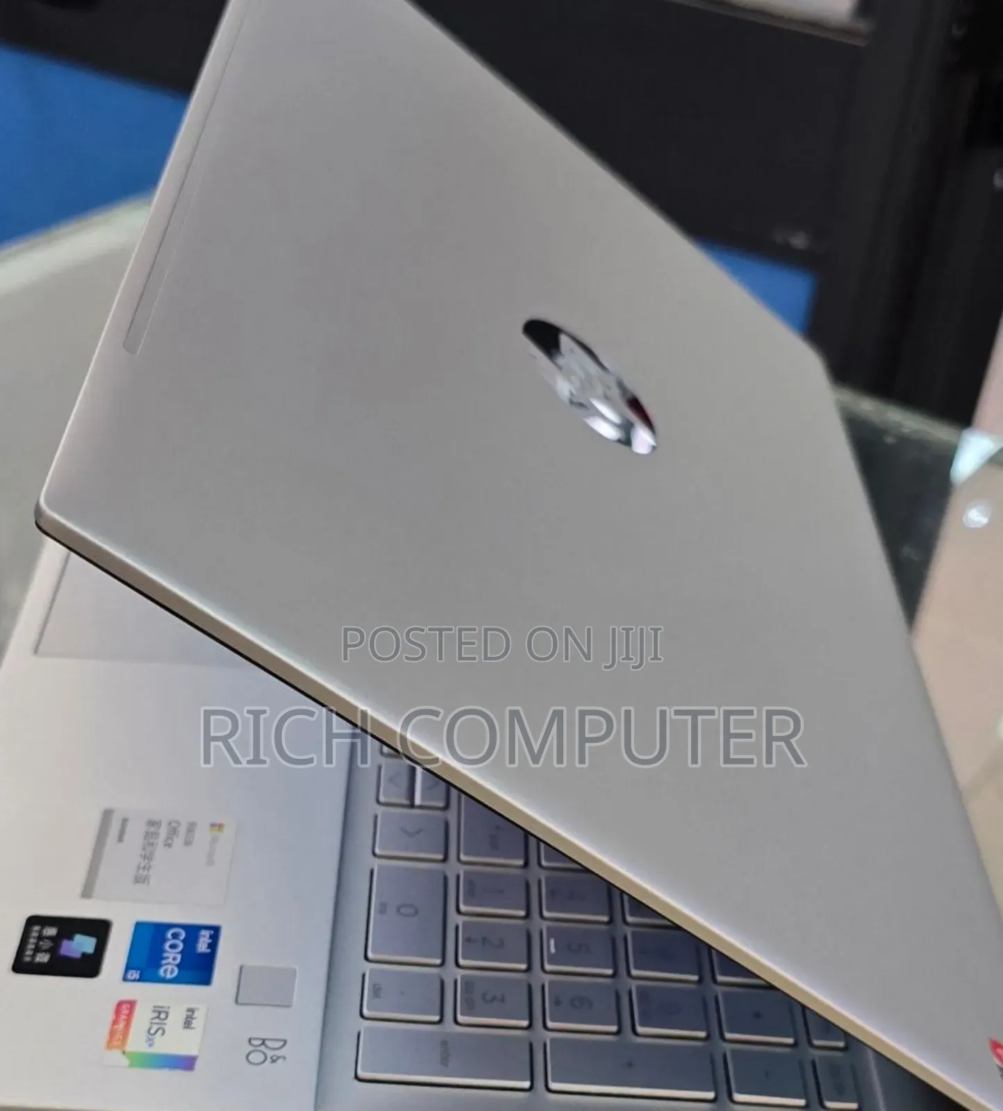 New Laptop HP Pavilion 10 16GB Intel Core I5 SSD 1T