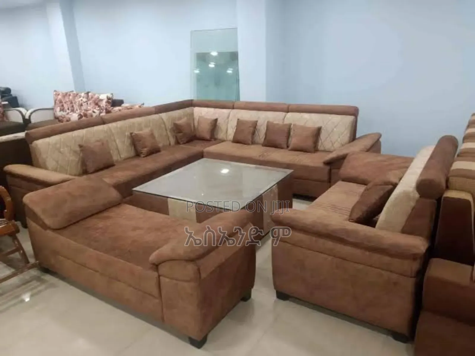 Amritsar Style Sofa Design With Table