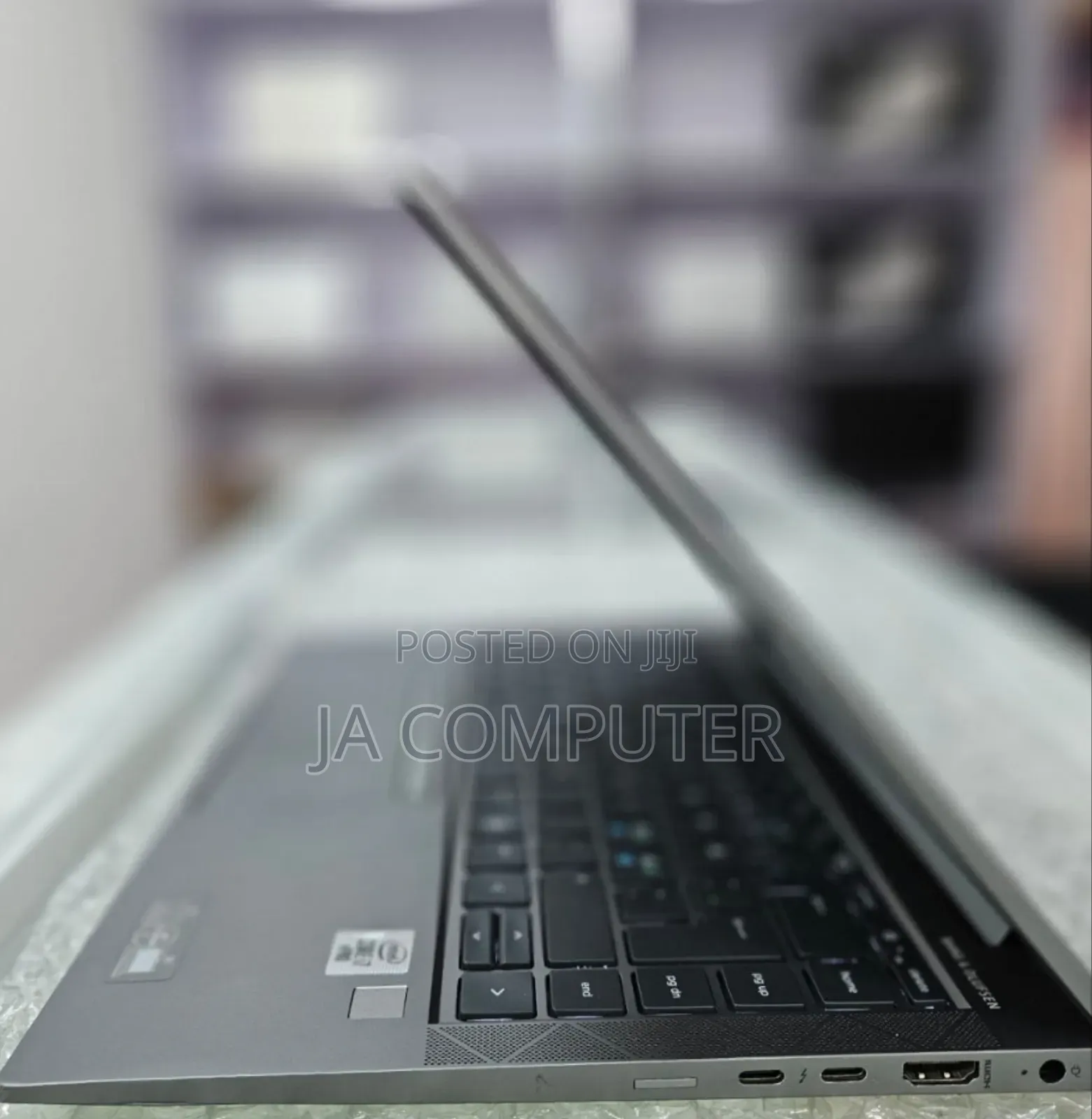 New Laptop HP Zbook Studio G7 32GB Intel Core I7 SSD 512GB