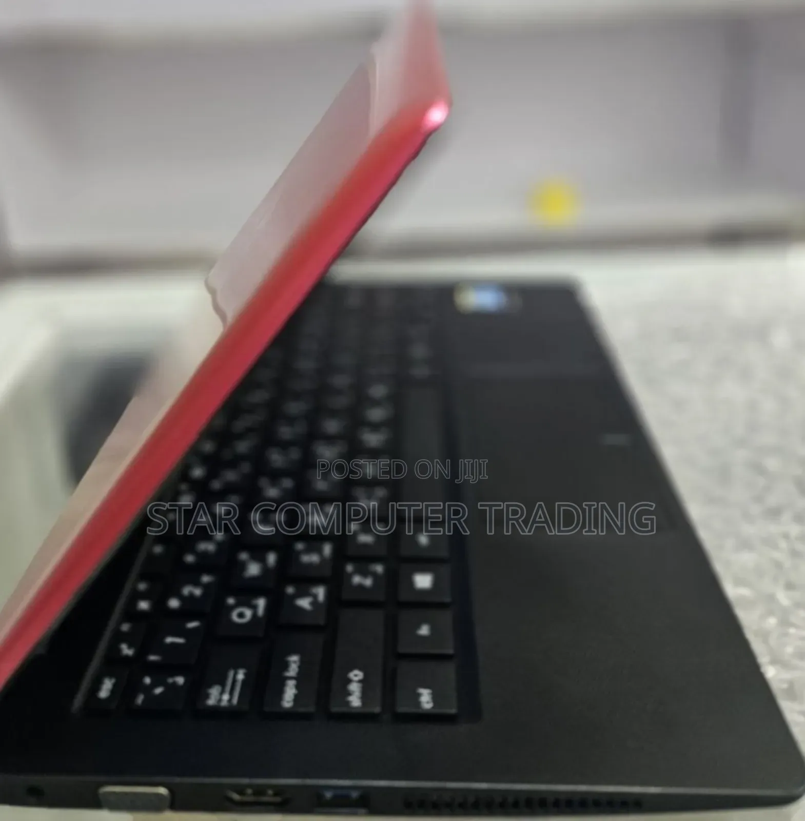 New Laptop Asus 1015E 2GB Intel Celeron HDD 320GB