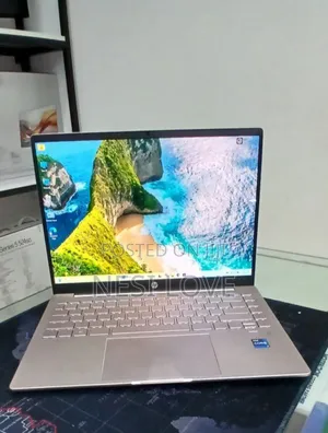 New Laptop HP Pavilion 14 16GB Intel Core I7 SSD 512GB