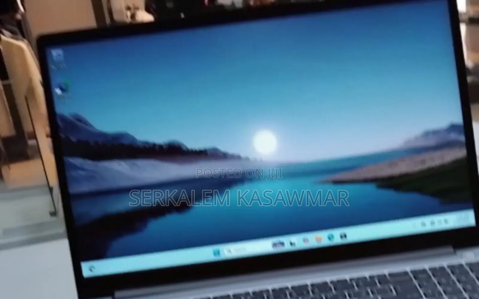 New Laptop Lenovo Ideapad 3 8GB AMD Ryzen 5 SSD 512GB