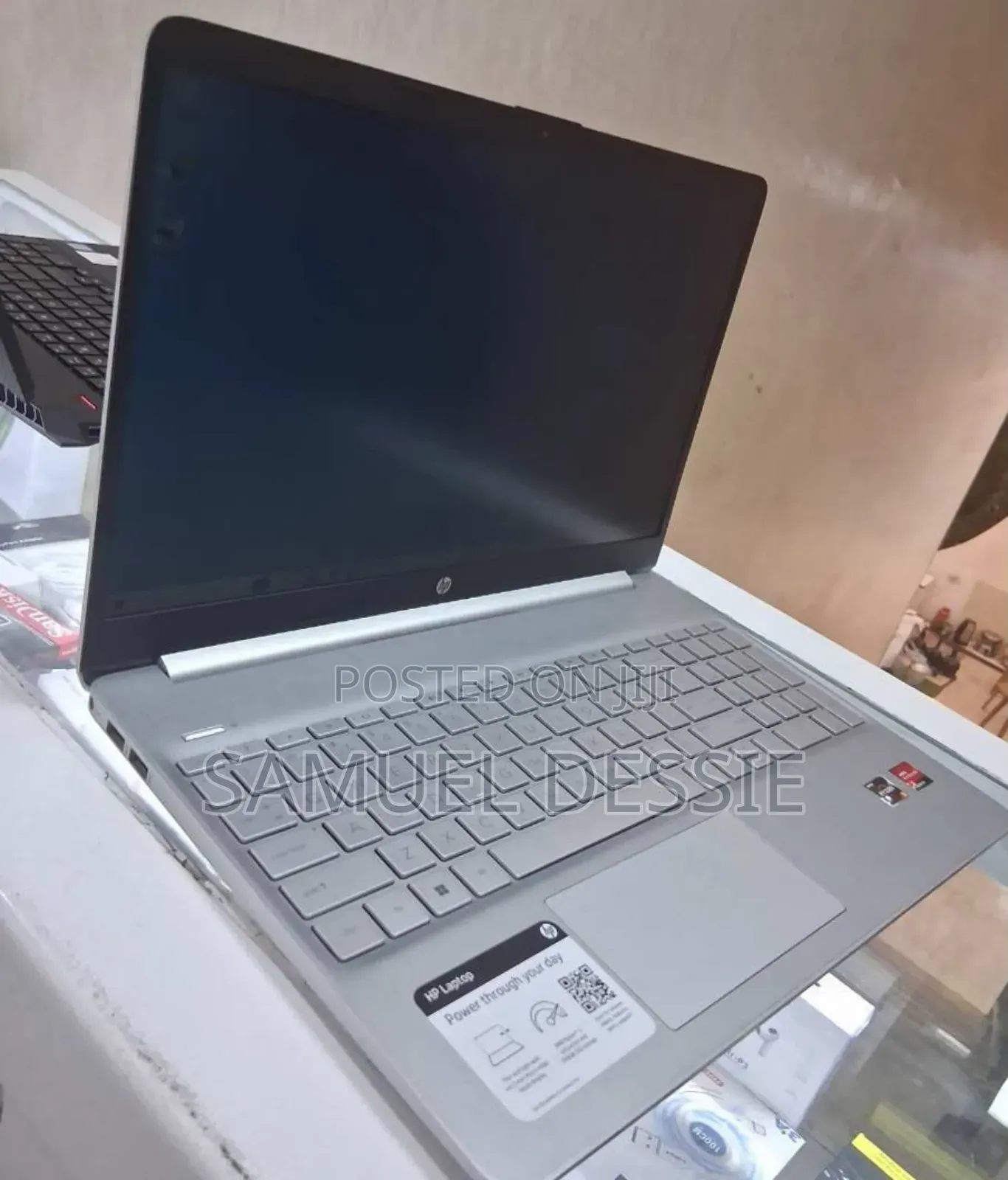 New Laptop HP Stream Notebook 8GB AMD Ryzen 3 SSD 256GB