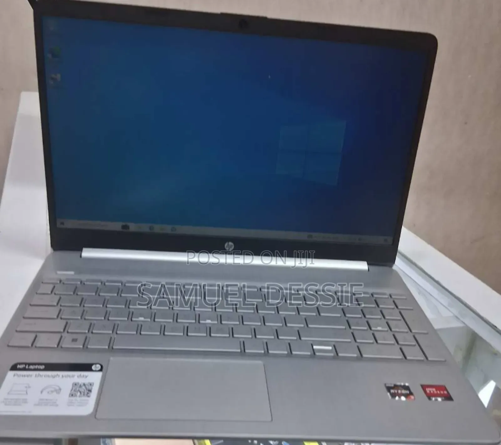 New Laptop HP Stream Notebook 8GB AMD Ryzen 3 SSD 256GB