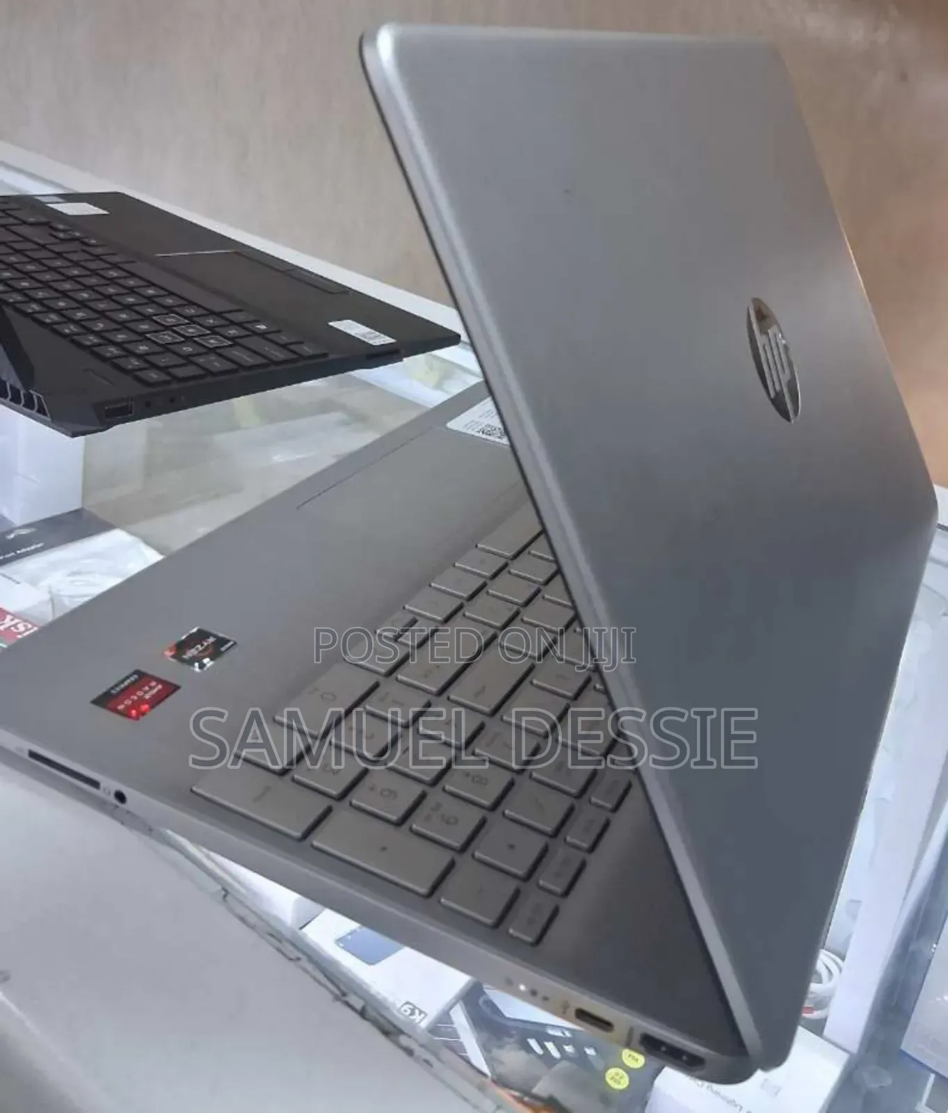 New Laptop HP Stream Notebook 8GB AMD Ryzen 3 SSD 256GB