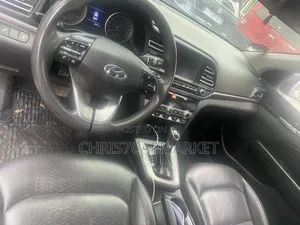 Hyundai Avante 2019 Gray