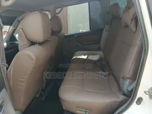 Toyota Land Cruiser 2003 White