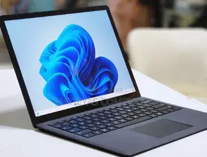 New Laptop Microsoft Surface 16GB Intel Core I7 SSD 512GB