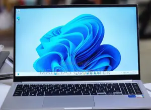 New Laptop Samsung 8GB Intel Core I5 SSD 512GB