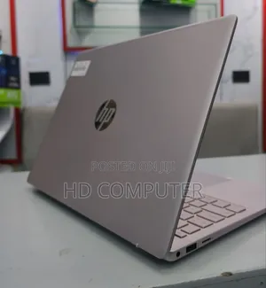 New Laptop HP 16GB Intel Core I5 SSHD (Hybrid) 512GB