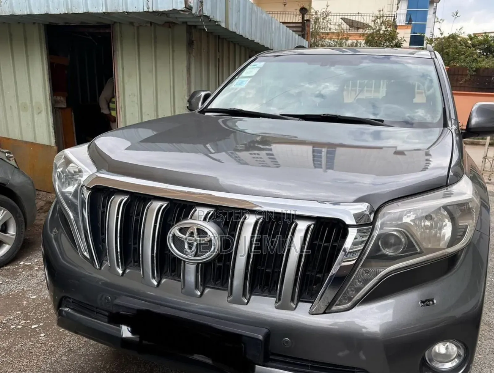 Toyota Land Cruiser Prado 2015 Gray