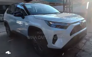 New Toyota RAV4 Hybrid 2024 White