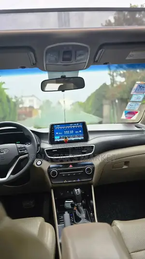 Hyundai Tucson 2020 Gold