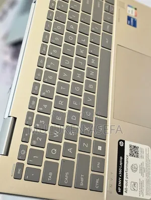 New Laptop HP Envy X360 8GB Intel Core I5 SSD 512GB