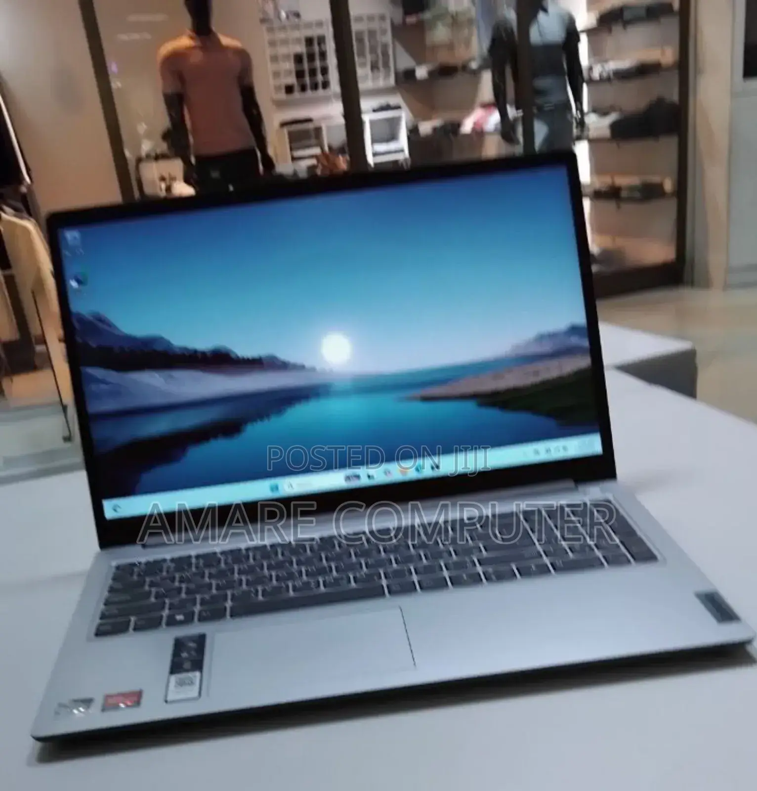 New Laptop Lenovo Ideapad 3 8GB AMD Ryzen 5 SSD 512GB