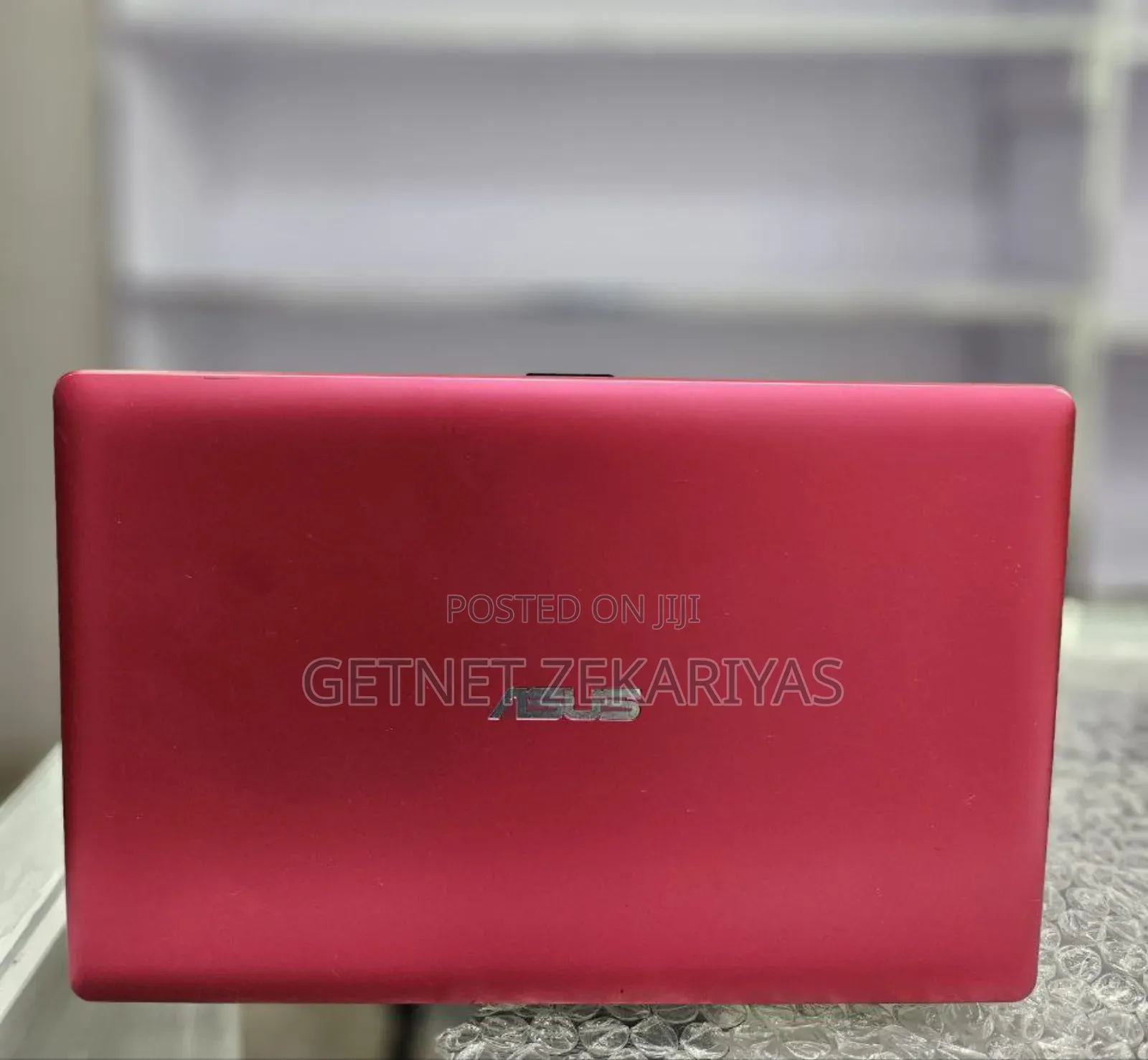 New Laptop Asus 2GB Intel Pentium SSD 320GB