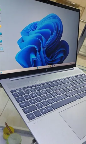 New Laptop HP Pavilion 15 16GB Intel Core I7 SSD 1T