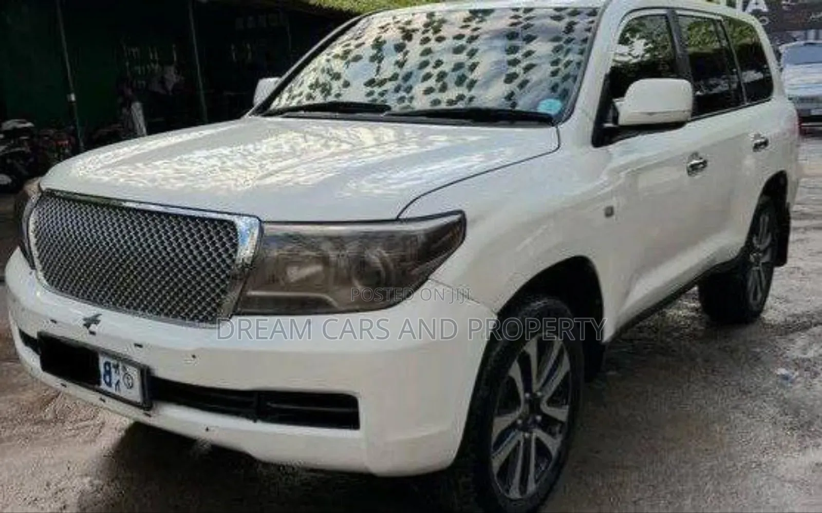 Toyota Land Cruiser 4.5 V8 GXR 2011 White