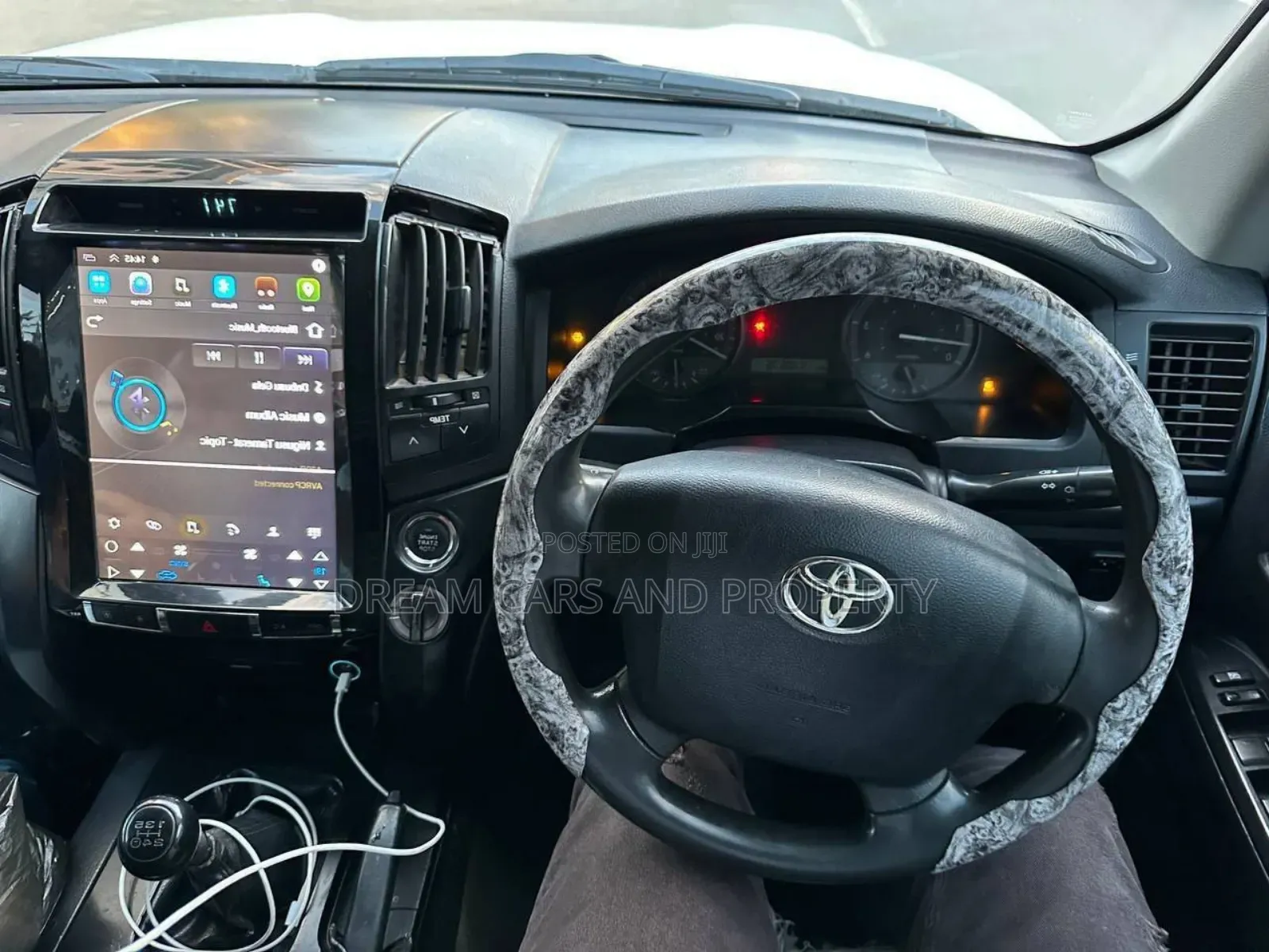 Toyota Land Cruiser 4.5 V8 GXR 2011 White