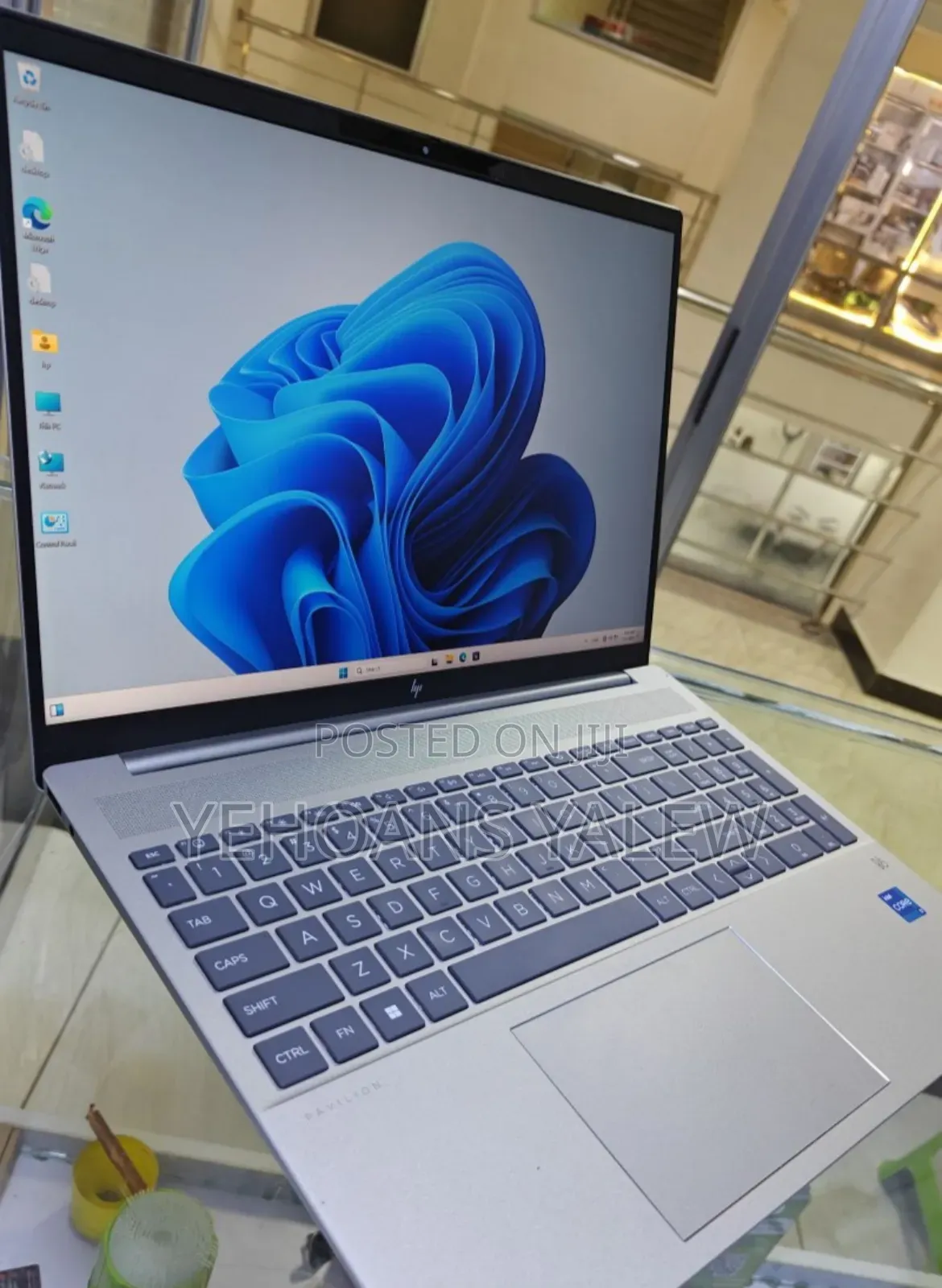 New Laptop HP 16GB Intel Core I7 SSD 1T