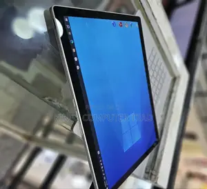 New Laptop Microsoft Surface 16GB Intel Core I7 SSD 256GB