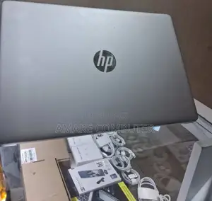 New Laptop HP 8GB AMD Ryzen 3 SSD 256GB